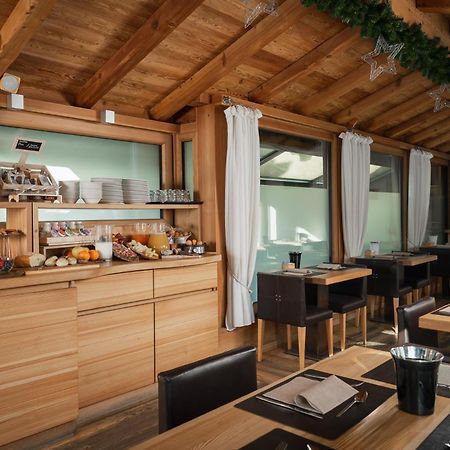 Alpen Hotel Chalet Pradelle ภายนอก รูปภาพ