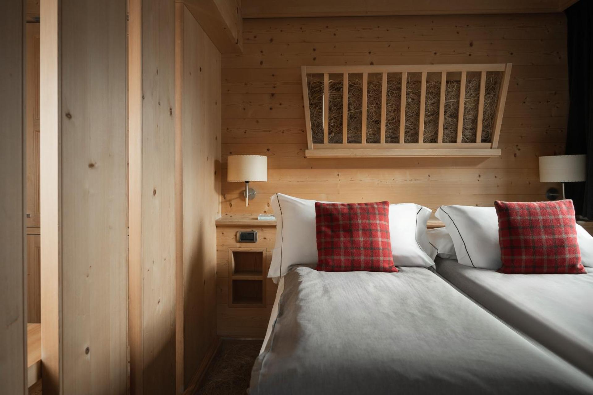 Alpen Hotel Chalet Pradelle ภายนอก รูปภาพ