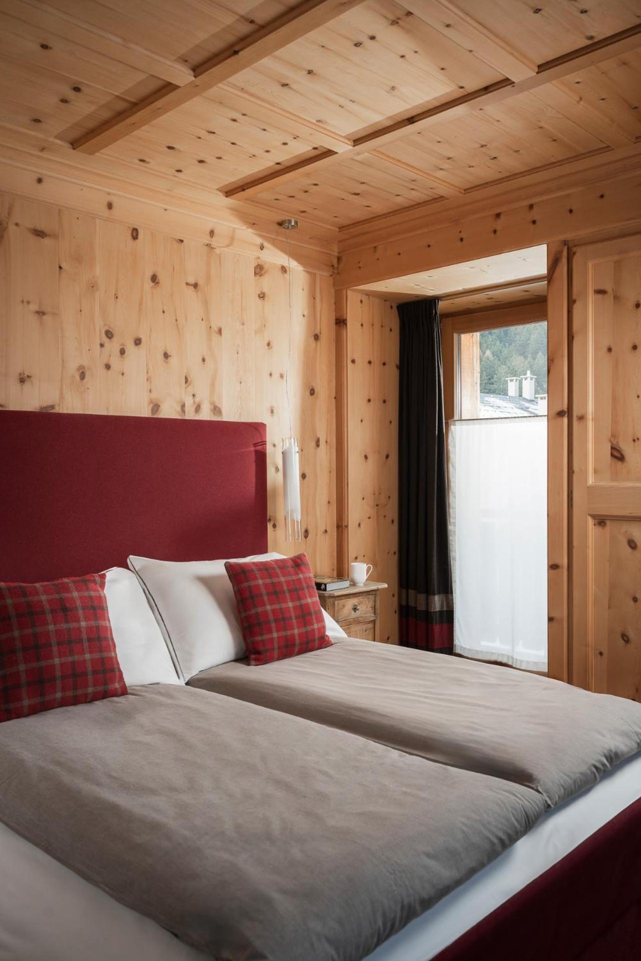 Alpen Hotel Chalet Pradelle ภายนอก รูปภาพ